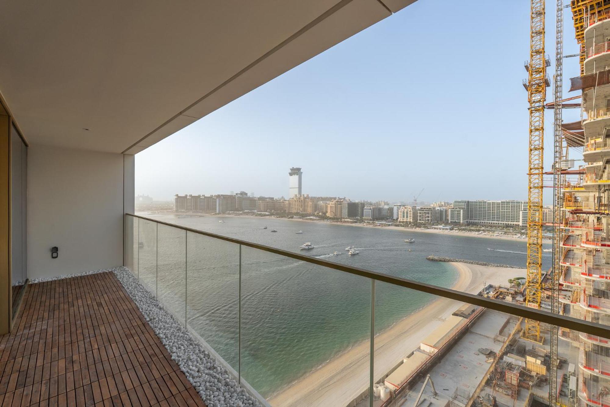 Appartement Grand Bleu I Private I Palm Jumeirah, Sea & Sky Views I Infinity Pool I Ps5 I By Skyline Serenity Dubai